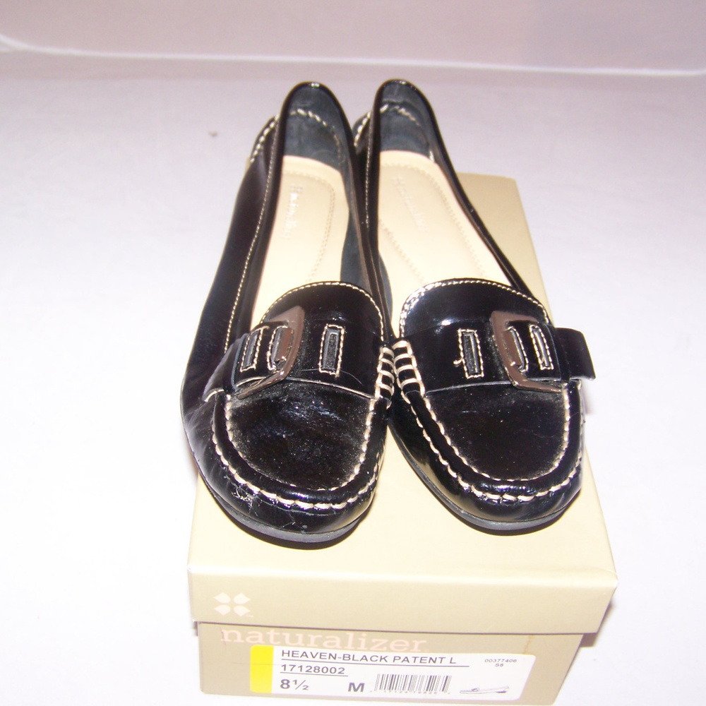Naturalizer Heaven Black Loafers Size 8.5
